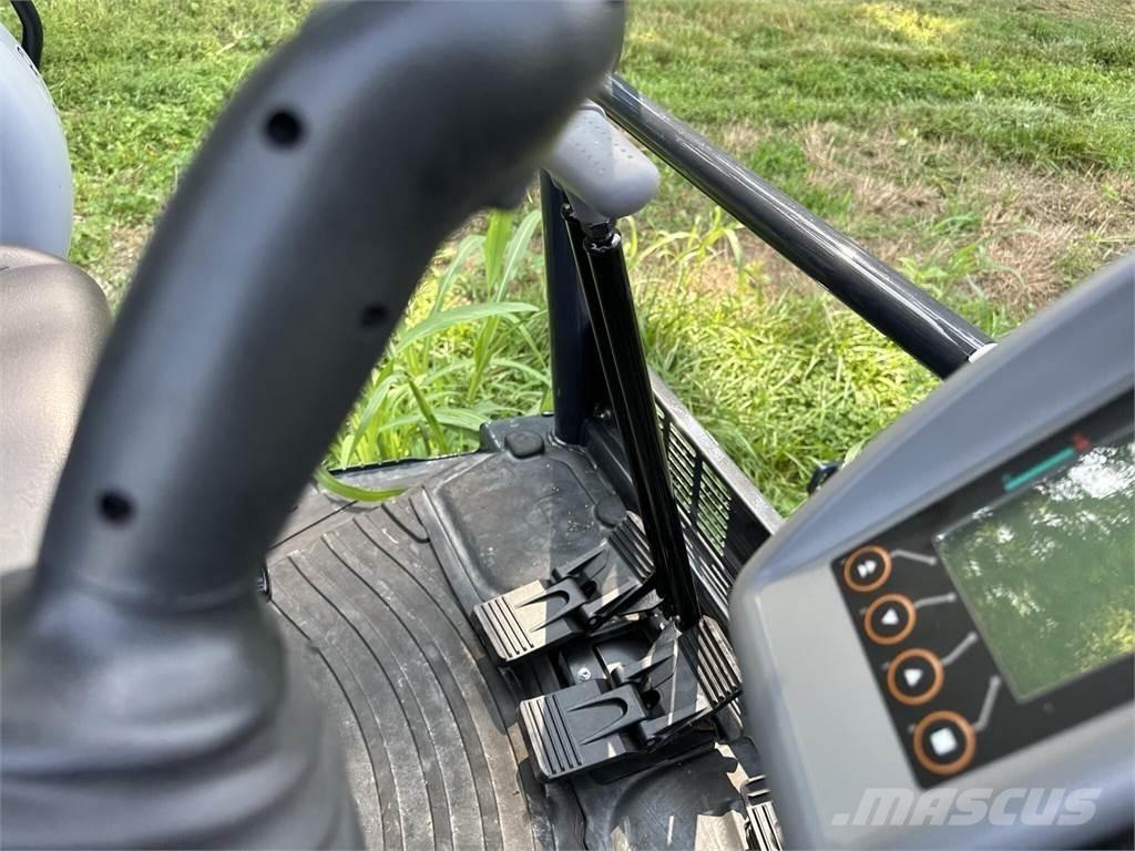 John Deere 35G Miniescavatori