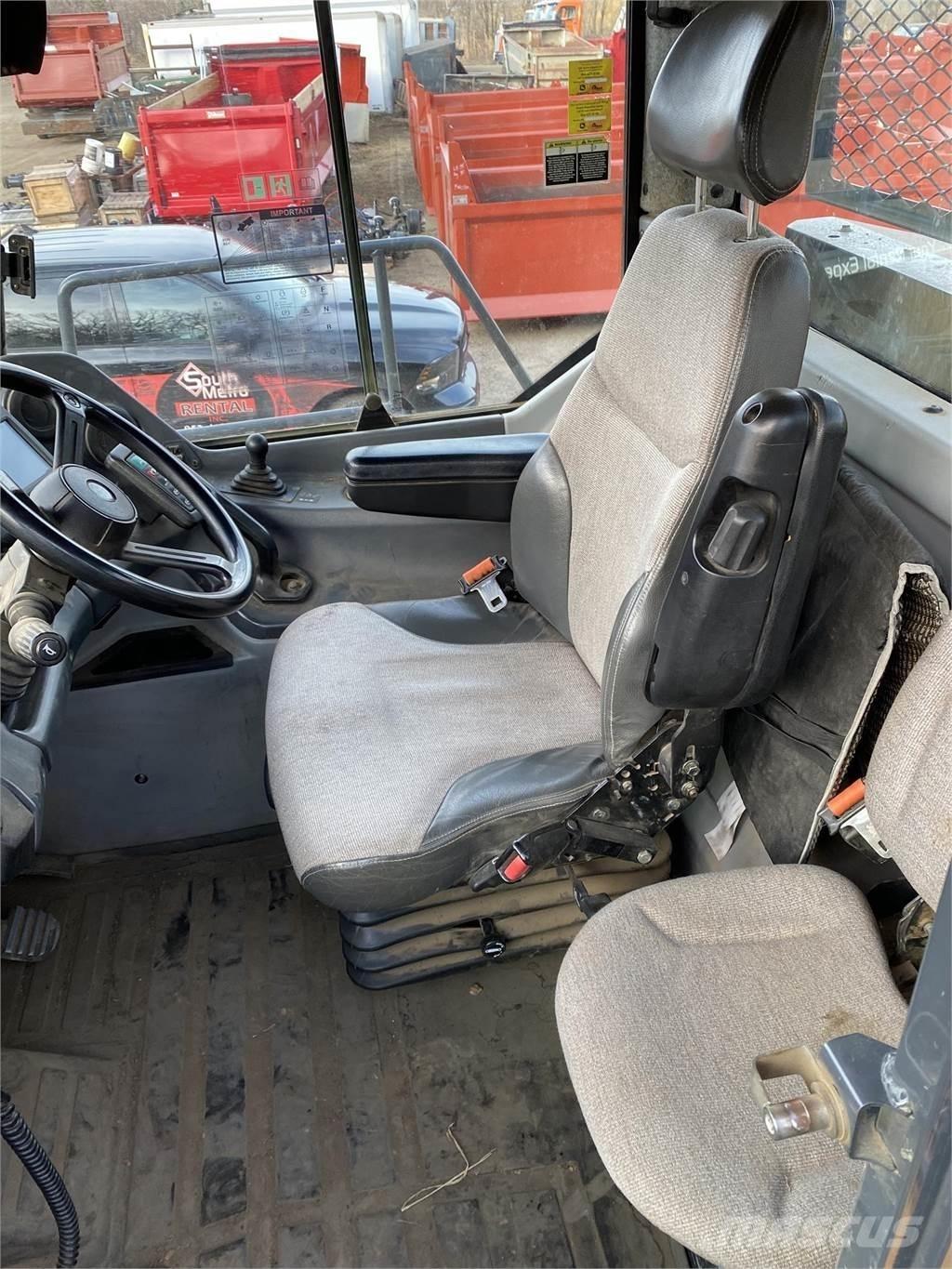 John Deere 410E Dumpers articolati