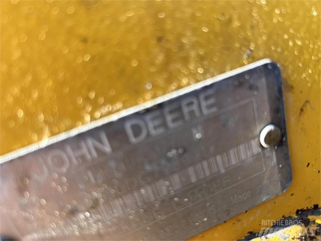 John Deere 510D Terne