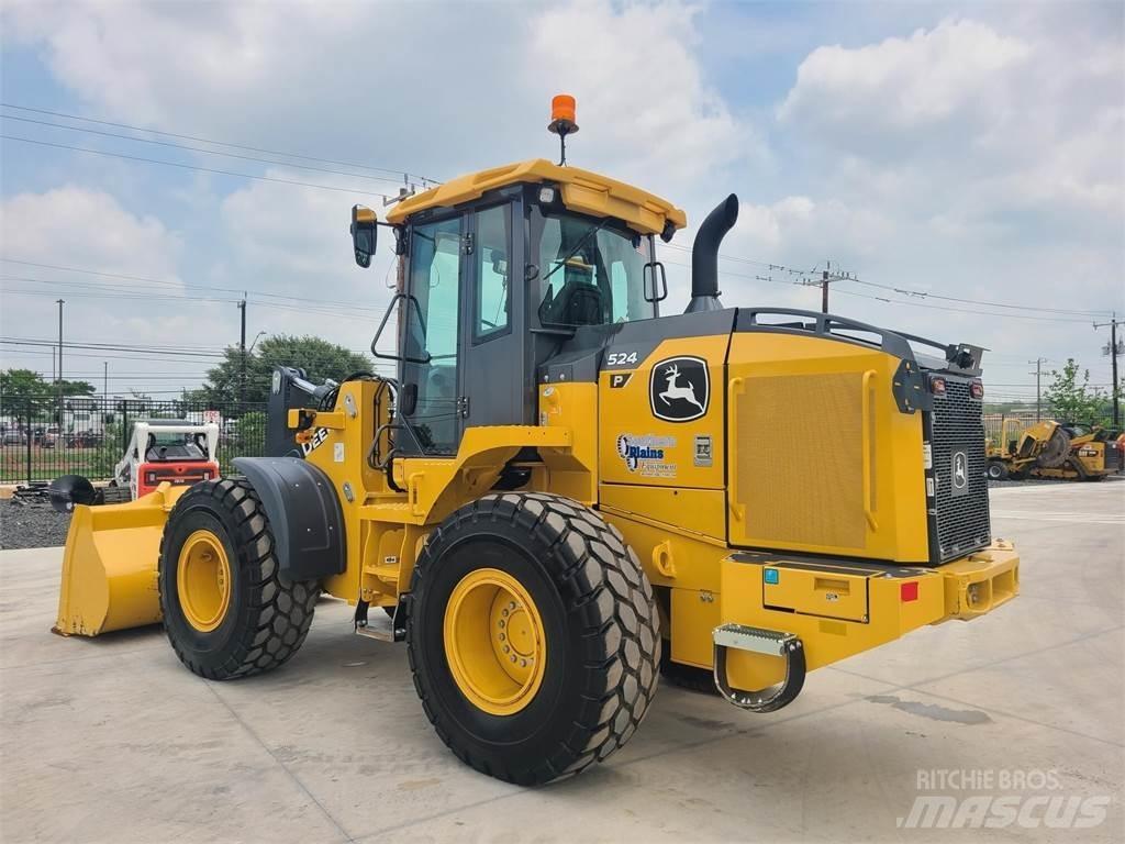 John Deere 524P Pale gommate