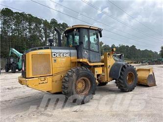 John Deere 544K Pale gommate