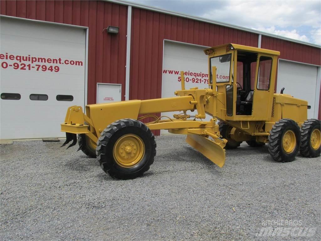 John Deere 570 Motorgraders