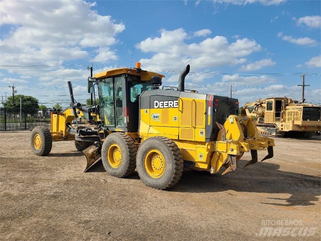 John Deere 672G Motorgraders