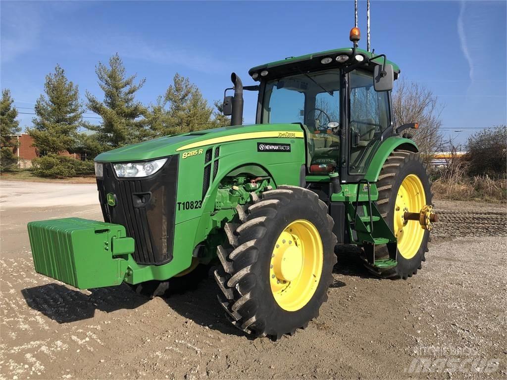 John Deere 8285R Trattori