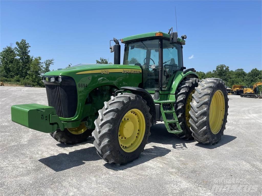 John Deere 8420 Trattori