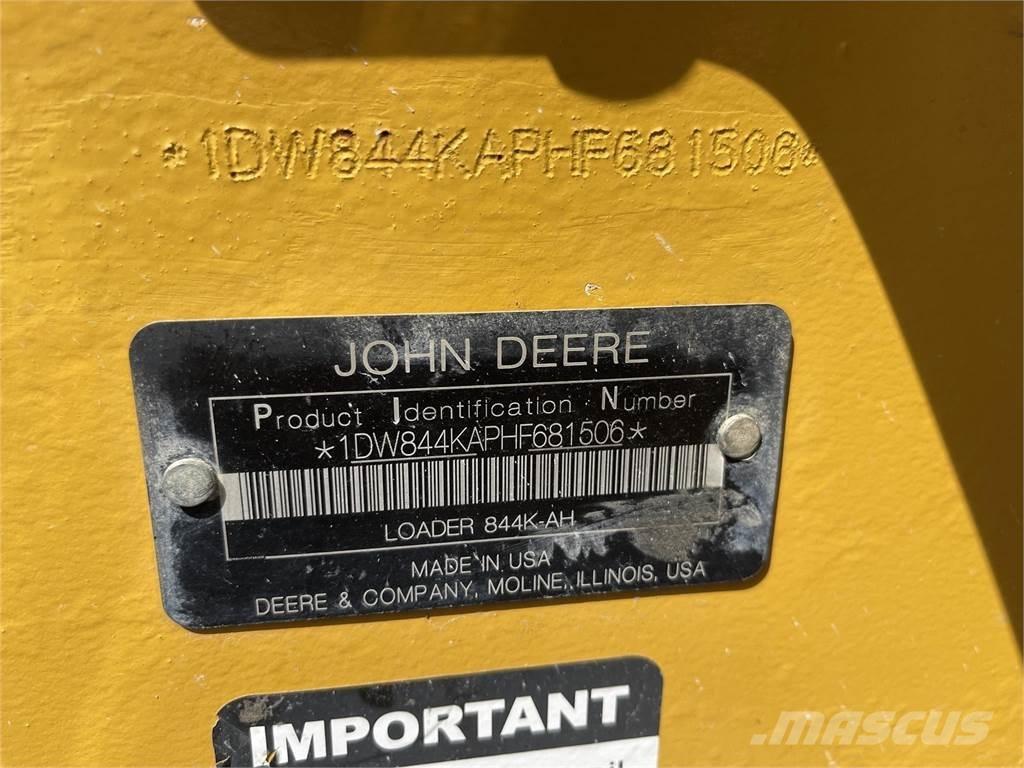 John Deere 844KIII Pale gommate