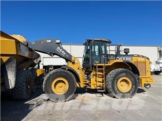 John Deere 844KIII Pale gommate