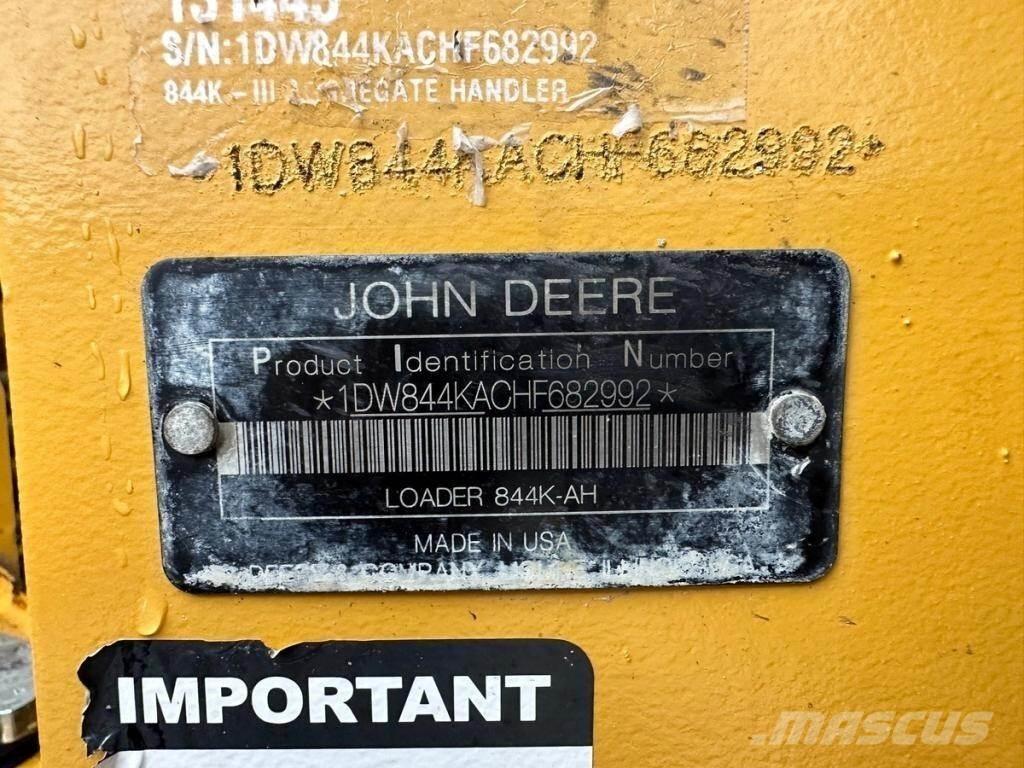 John Deere 844KIII Pale gommate