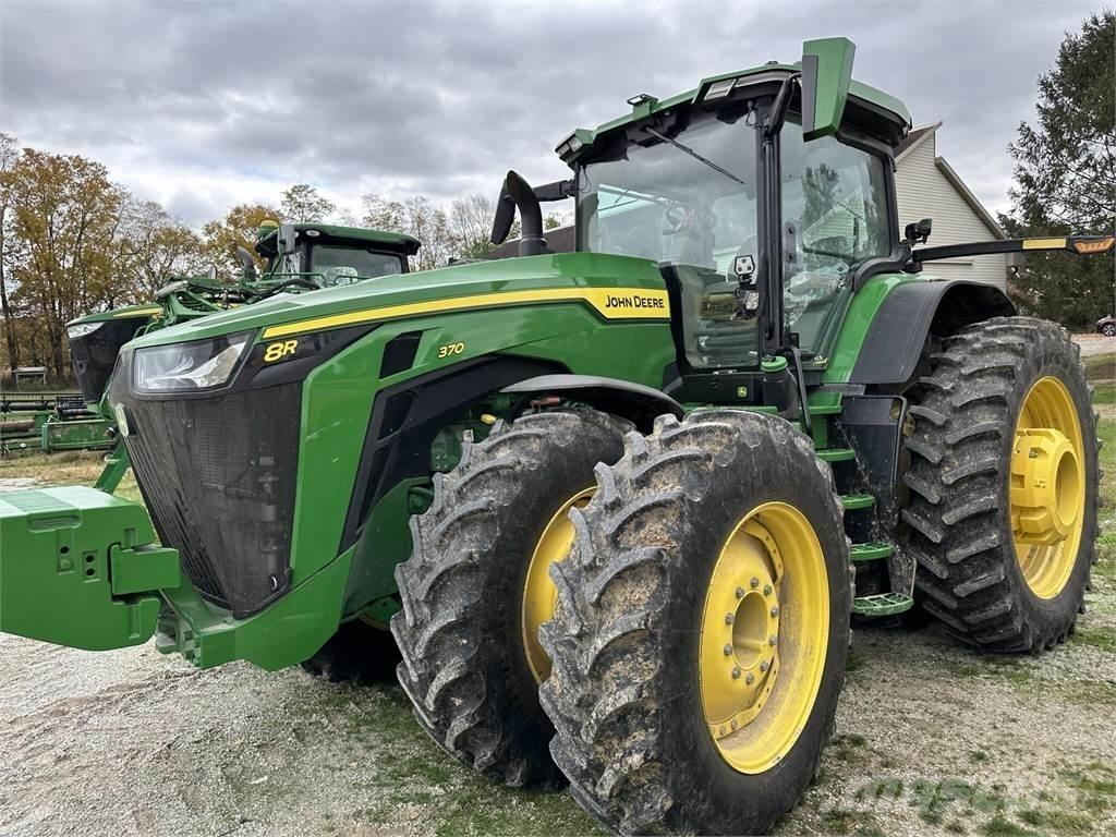 John Deere 8R 370 Trattori