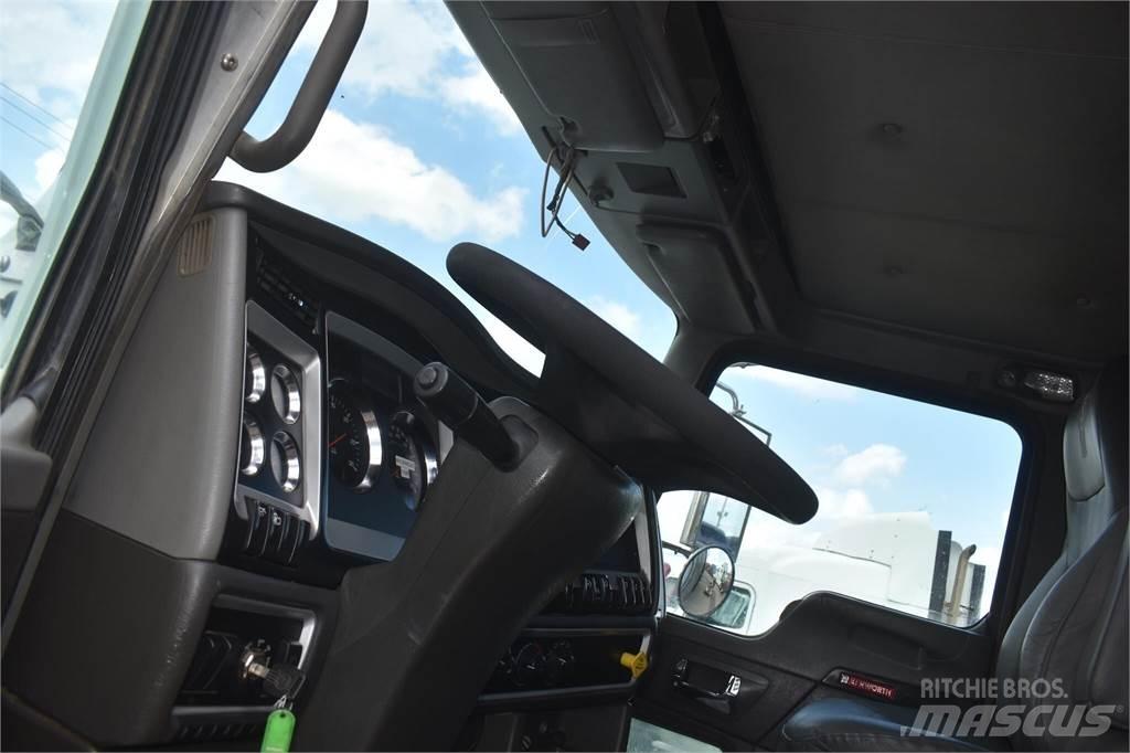 Kenworth T440 Camion ribaltabili
