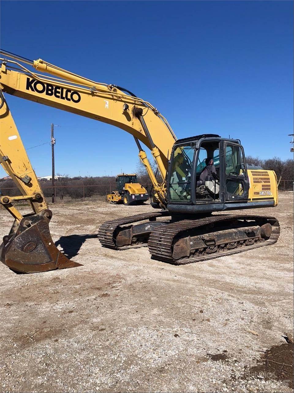 Kobelco SK210 LC-9 Escavatori cingolati