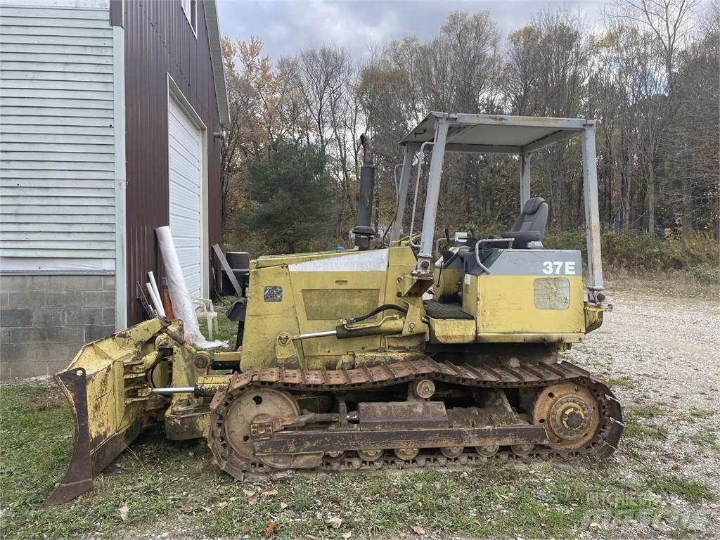 Komatsu D37E-5 Dozer cingolati