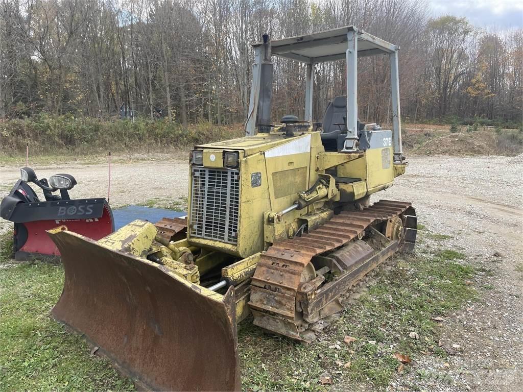 Komatsu D37E-5 Dozer cingolati