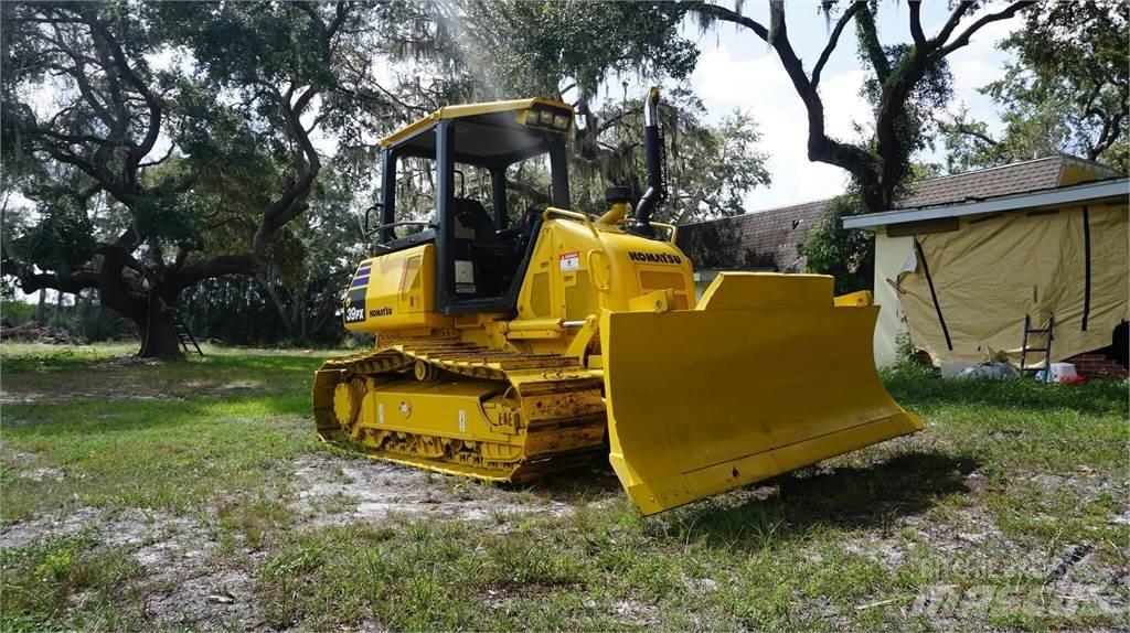 Komatsu D39PX-24 Dozer cingolati