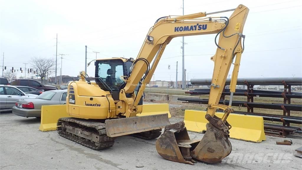 Komatsu PC88MR-10 Escavatori cingolati