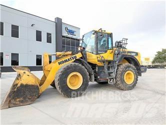 Komatsu WA380-8 Pale gommate