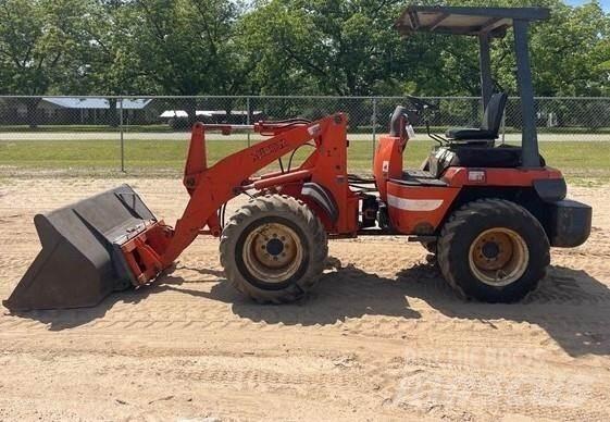 Kubota R520 Pale gommate