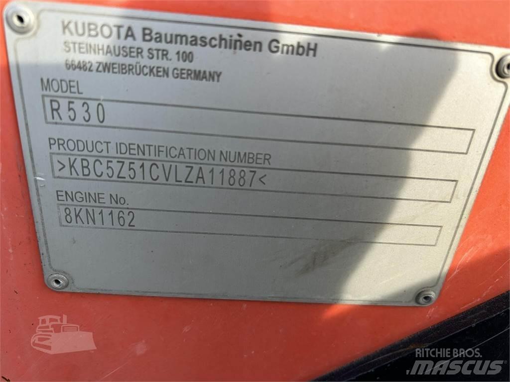 Kubota R530 Pale gommate