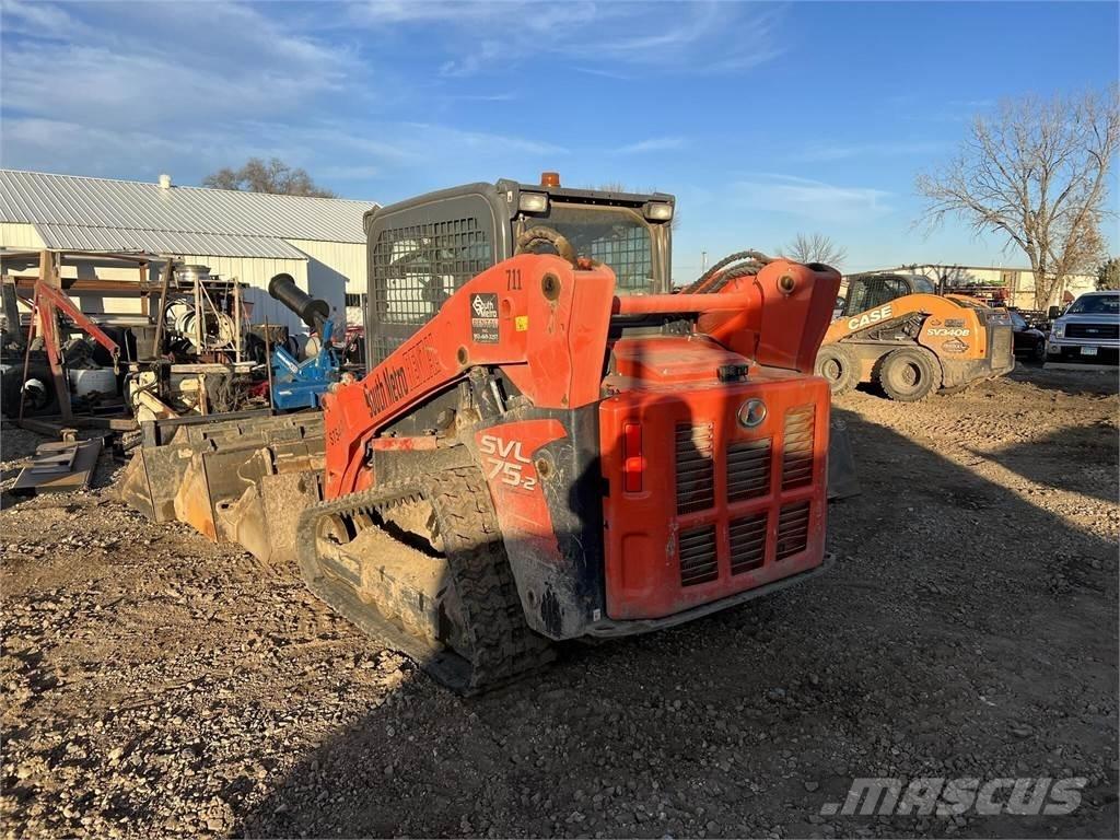 Kubota SVL75-2 Mini Pale Gommate