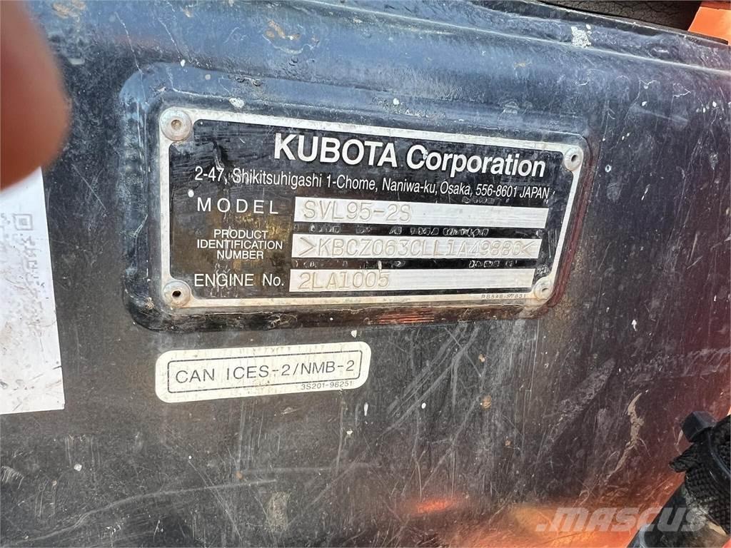 Kubota SVL95-2 Mini Pale Gommate
