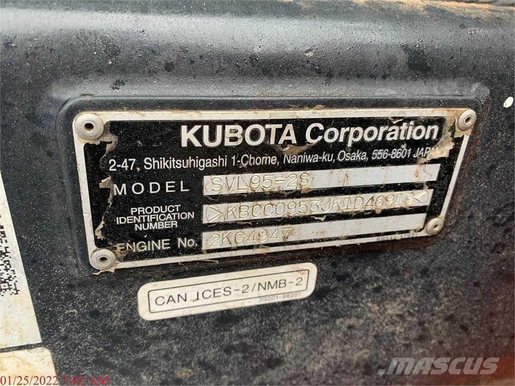 Kubota SVL95-2S Mini Pale Gommate