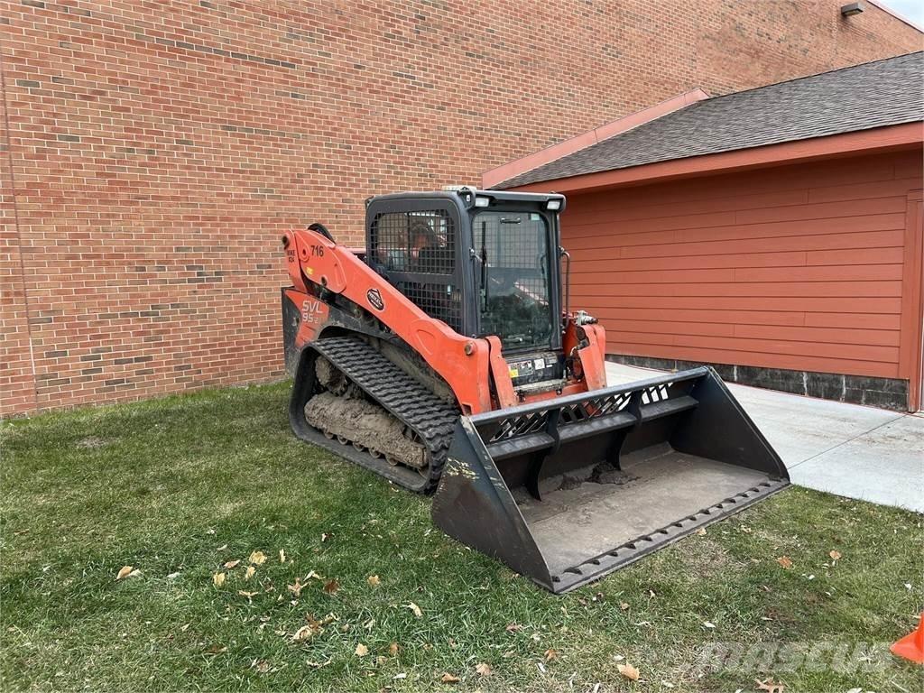 Kubota SVL95-2S Mini Pale Gommate
