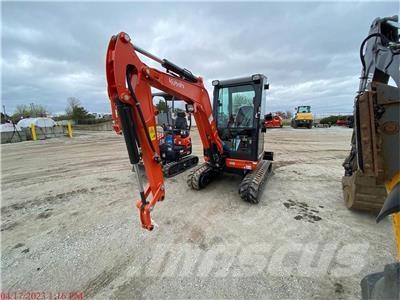 Kubota U27-4 Miniescavatori
