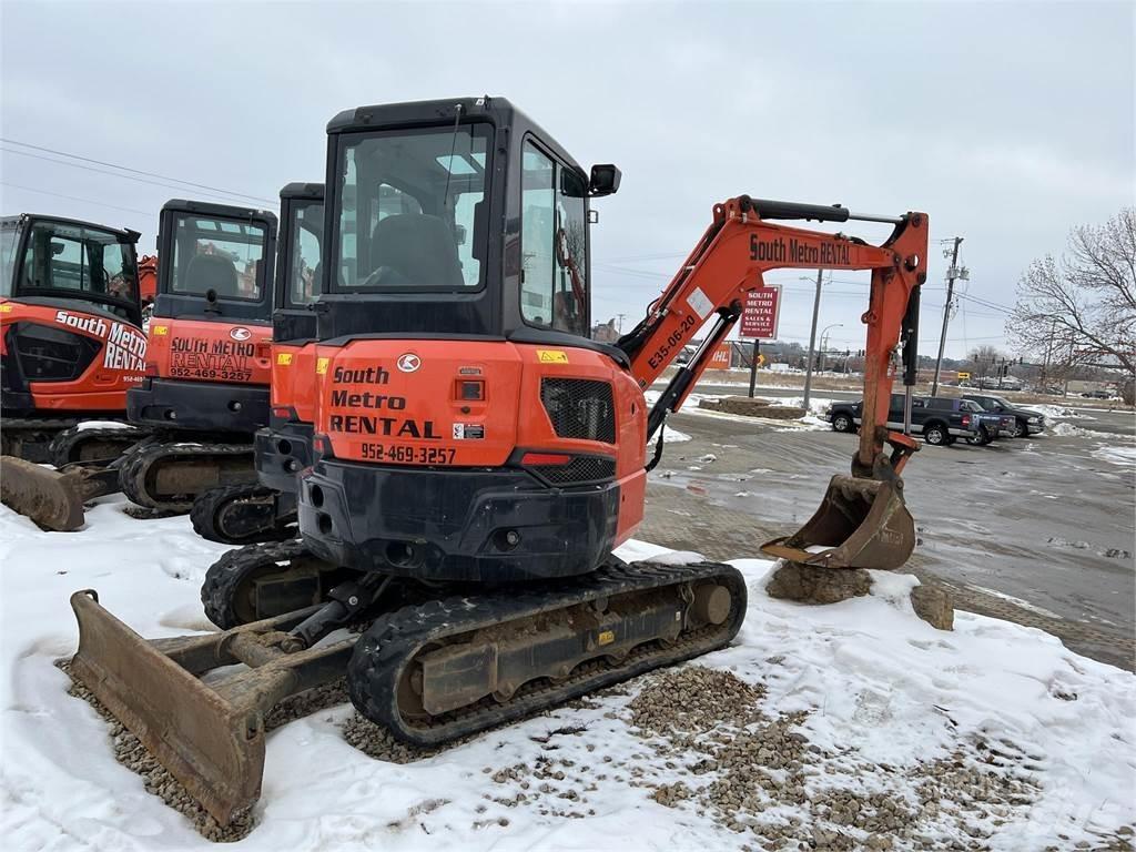 Kubota U35 Miniescavatori
