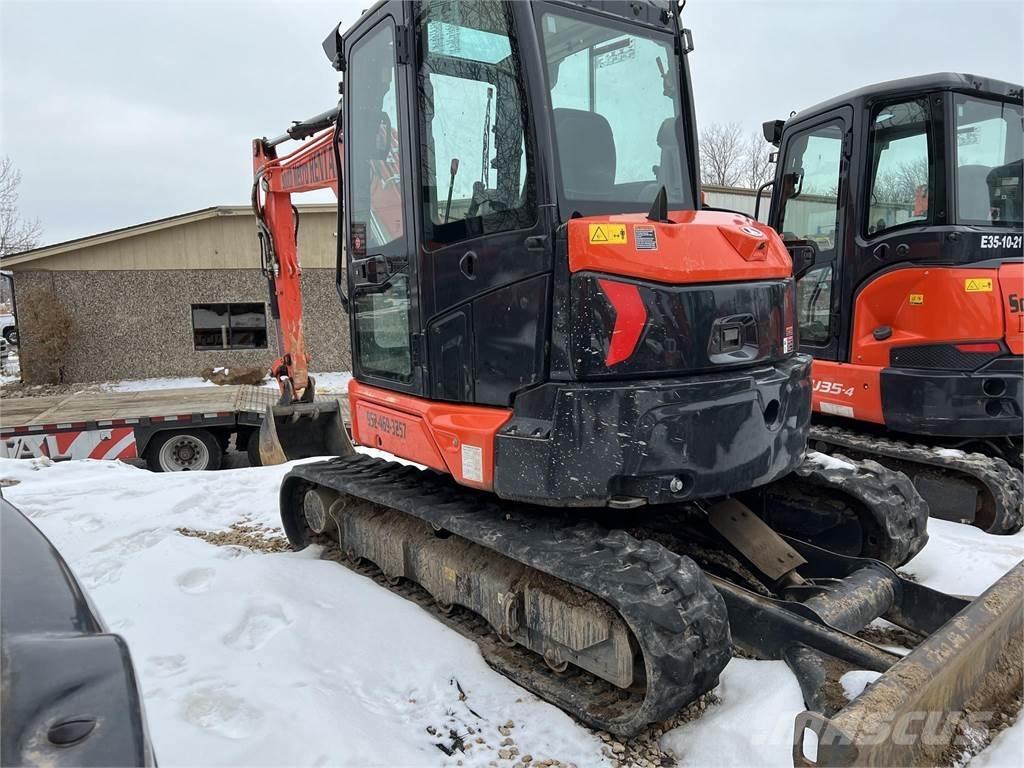 Kubota U55-5 Miniescavatori