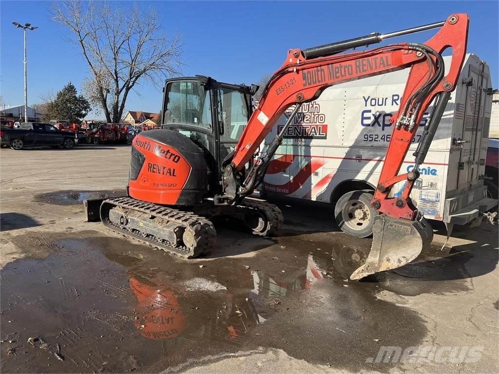 Kubota U55-5 Miniescavatori