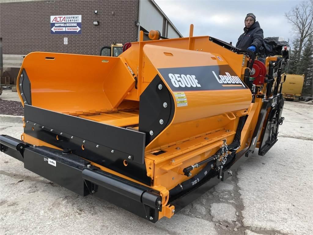 LeeBoy 8500E Finitrici