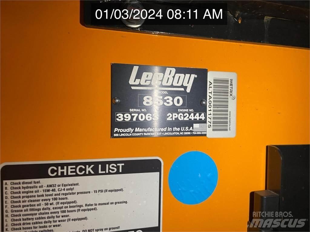 LeeBoy 8530 Finitrici