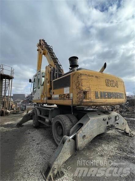 Liebherr A924C Movimentazione rifiuti