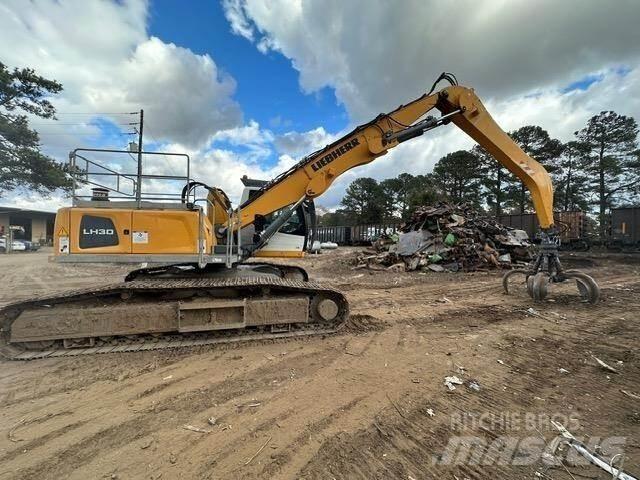 Liebherr LH30C Movimentazione rifiuti