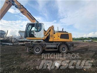Liebherr LH30M Movimentazione rifiuti