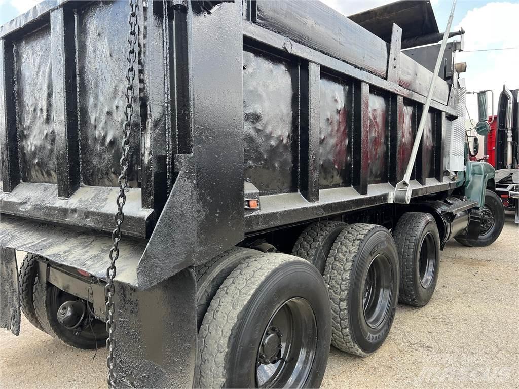 Mack CH613 Camion ribaltabili