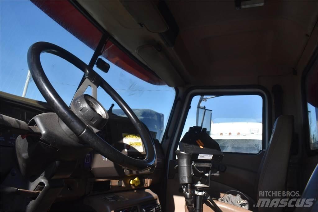 Mack GRANITE CV713 Camion ribaltabili