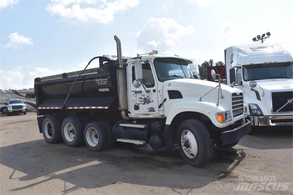 Mack GRANITE CV713 Camion ribaltabili