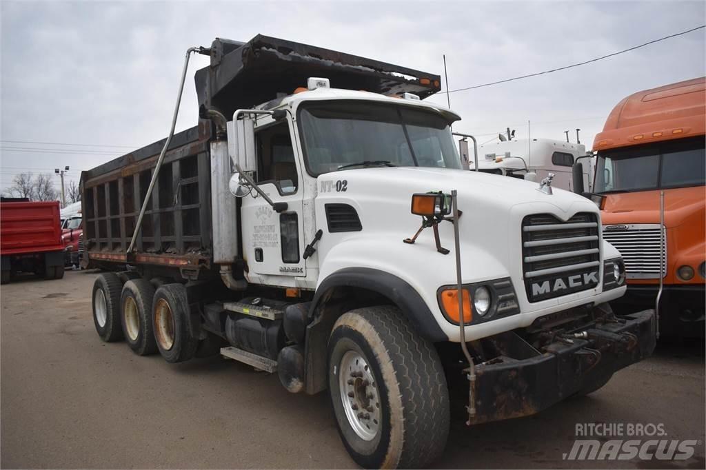 Mack GRANITE CV713 Camion ribaltabili