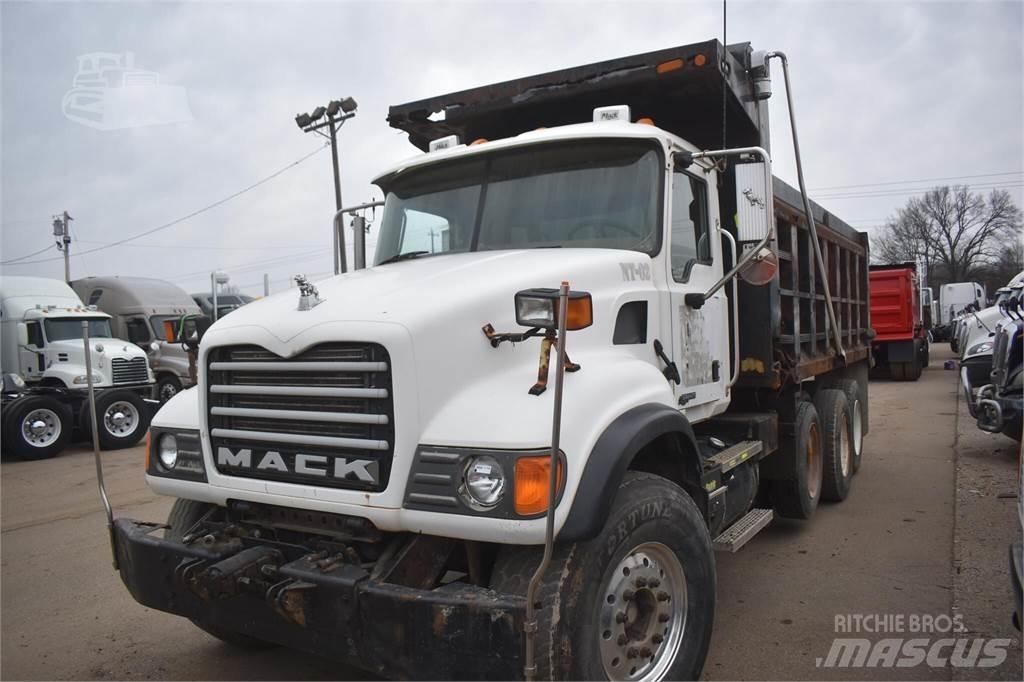 Mack GRANITE CV713 Camion ribaltabili