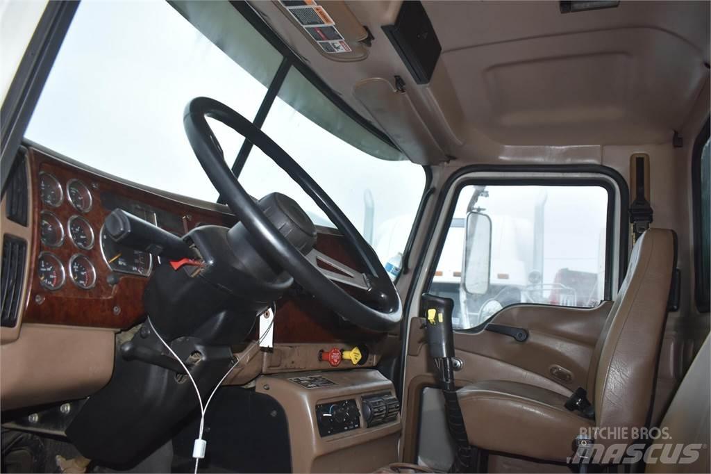 Mack GRANITE CV713 Camion ribaltabili