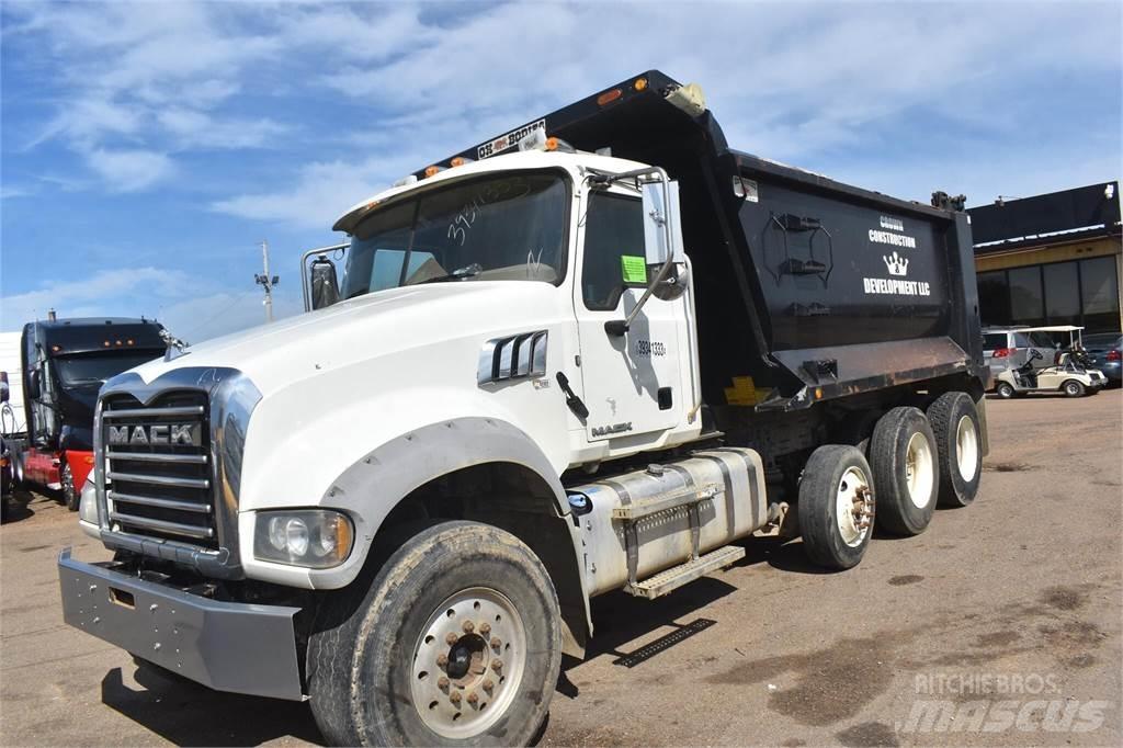 Mack GRANITE GU713 Camion ribaltabili