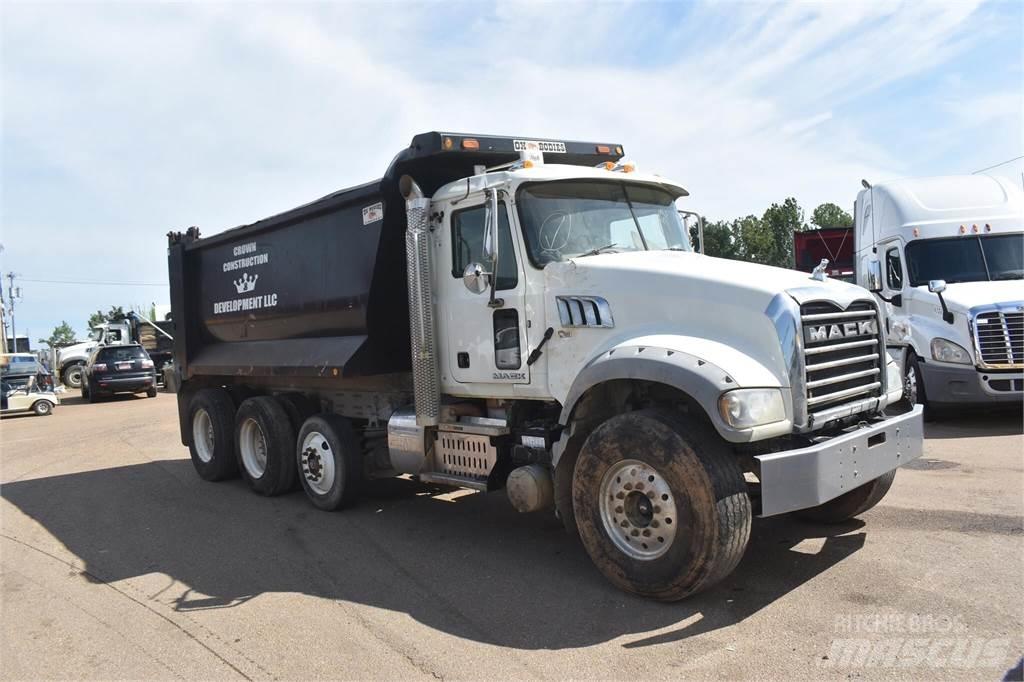 Mack GRANITE GU713 Camion ribaltabili