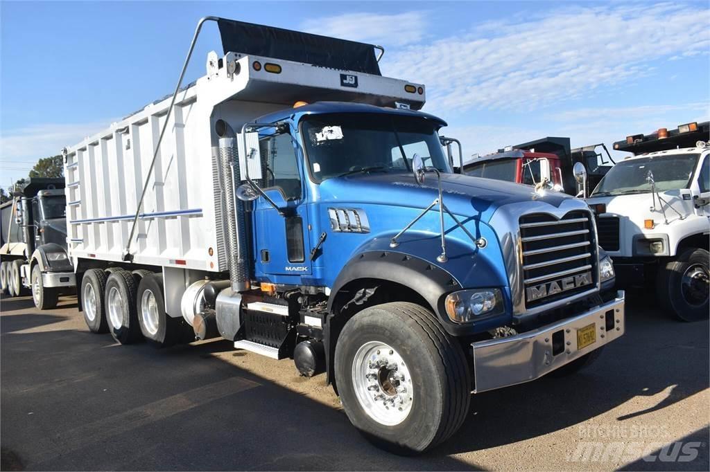 Mack GRANITE GU713 Camion ribaltabili