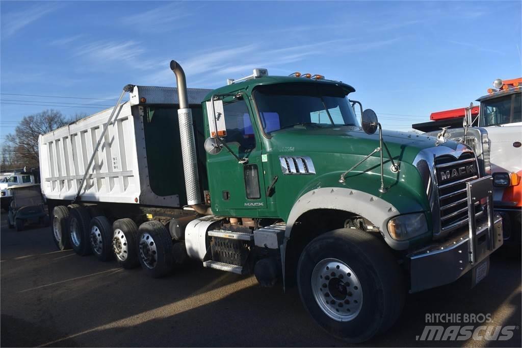 Mack GRANITE GU713 Camion ribaltabili