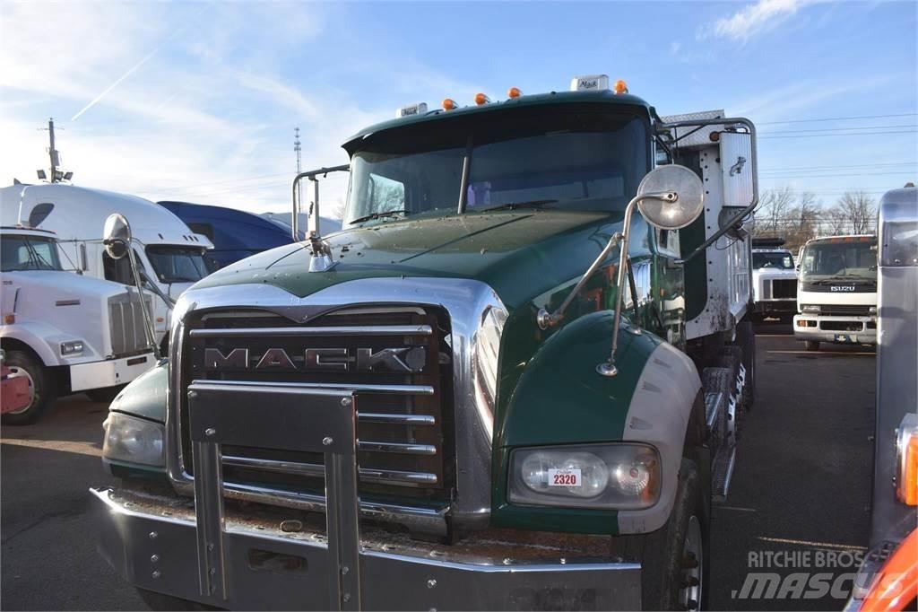 Mack GRANITE GU713 Camion ribaltabili