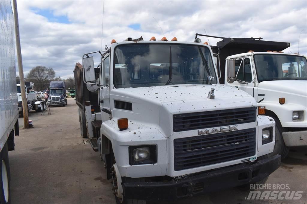 Mack MIDLINER CS300 Autogru
