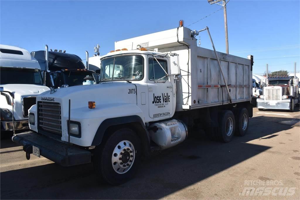 Mack RD688S Camion ribaltabili