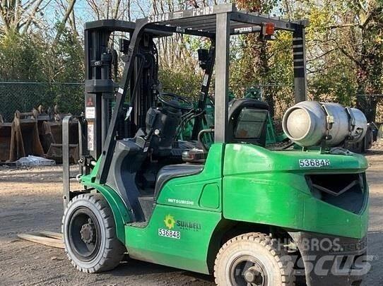 Mitsubishi FG30N Carrelli elevatori-Altro