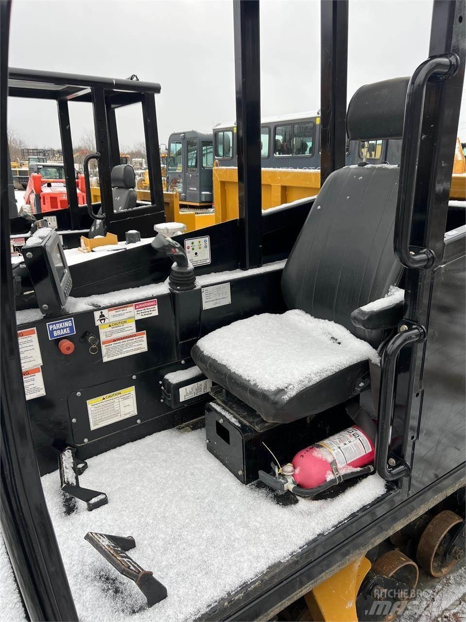 Morooka MST660VD Dumper cingolati